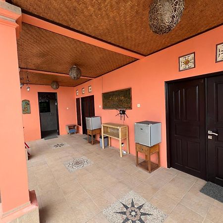 Ari Homestay Uluwatu Buitenkant foto
