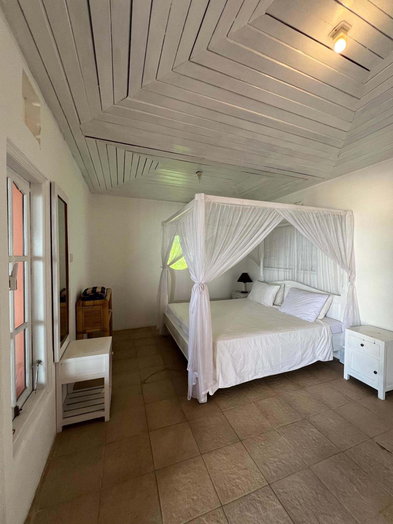 Ari Homestay Uluwatu Buitenkant foto