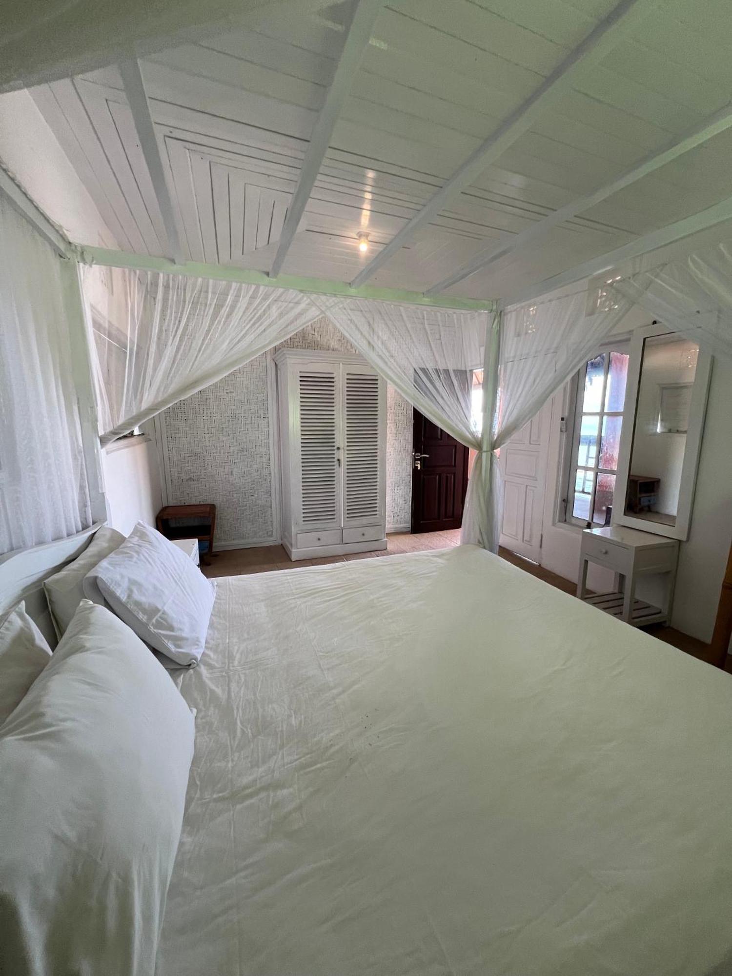 Ari Homestay Uluwatu Buitenkant foto